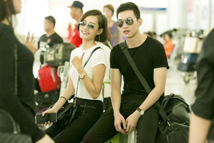 Ngoc Trinh tuoi roi o Singapore ghi hinh Dem hoi chan dai-Hinh-6